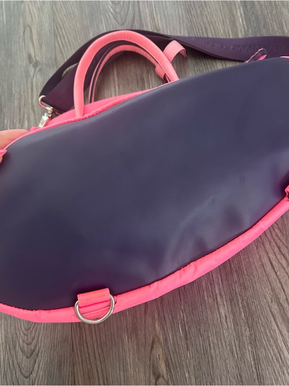Ivivva bag
Pink - Picture 9 of 10